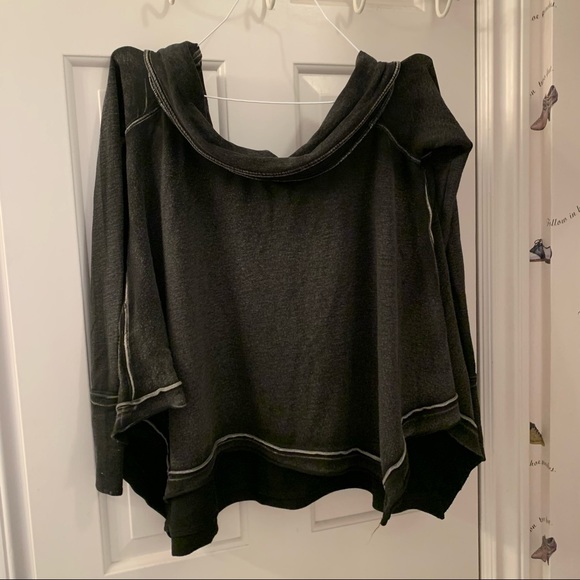 Free People off shoulder top. Distressed gray color. Size small - Picture 11 of 11